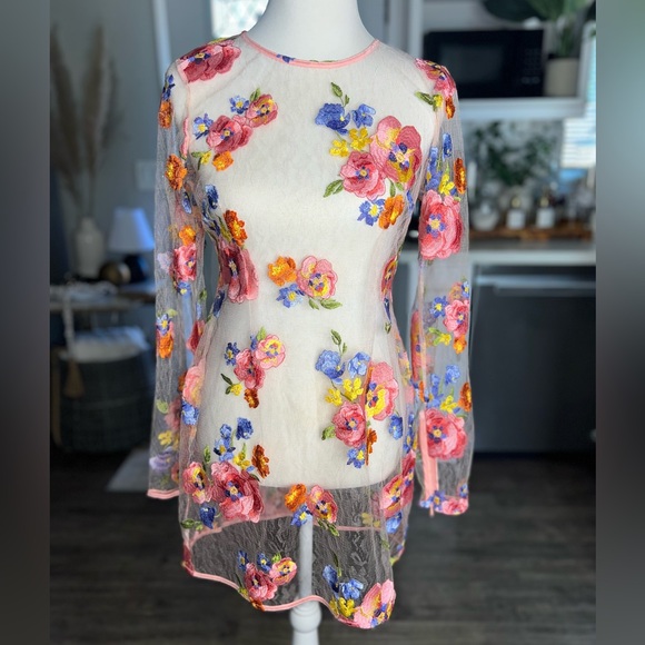 NWT For love & lemons Percy mini dress Peonies Size LARGE - Picture 4 of 14
